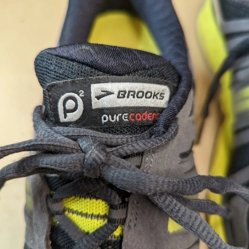 Brooks Running Shoes Men's 12.5 Medium D Pure Cadence 2 Black Yellow 1101401D671